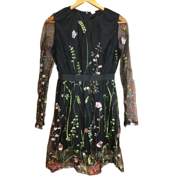 Black Floral Embroidered Dress Size M Long Mesh Sleeves Whimsigoth Fairygrunge - Picture 1 of 13